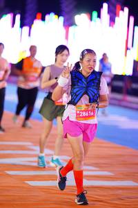 BIB: 28616
                            <button type="button" onclick="openModal(23033719)" class="btn btn-primary btn-sm float-right btn-popup" data-toggle="modal" data-target=".modal-high-quality">
                        <i class="fas fa-shopping-cart"></i> Add to Cart
                    </button>
                                            <button type="button" onclick="isThisMe(23033719, true)" class="btn btn-success btn-sm float-right btn-popup btn-isme hidden" data-toggle="tooltip" data-placement="bottom" title="นี่คือรูปของคุณใช่ไหม คลิกที่นี่เพื่อเอาเข้าอัลบั้ม">
                        <i class="fas fa-plus"></i> Add to album
                    </button>
                    <button type="button" onclick="isThisMe(23033719, false)" class="btn btn-warning btn-sm float-right btn-popup btn-isnotme hidden">
                        <i class="fas fa-ban"></i> Remove from album
                    </button>
